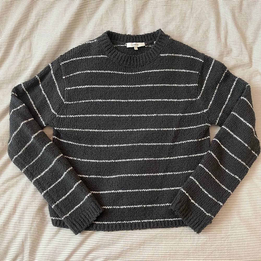 Vince Pullover sweater